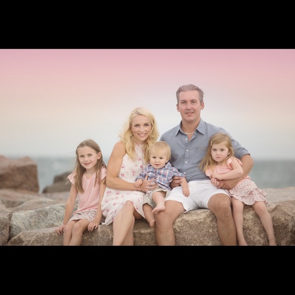 Meet your Posher, Gillian - Picture 3 of 5